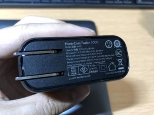 Anker PowerCore Fusion 5000モバイルバッテリー搭載USB急速充電器
